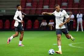 篮球——NBA常规赛:猛龙胜太阳.